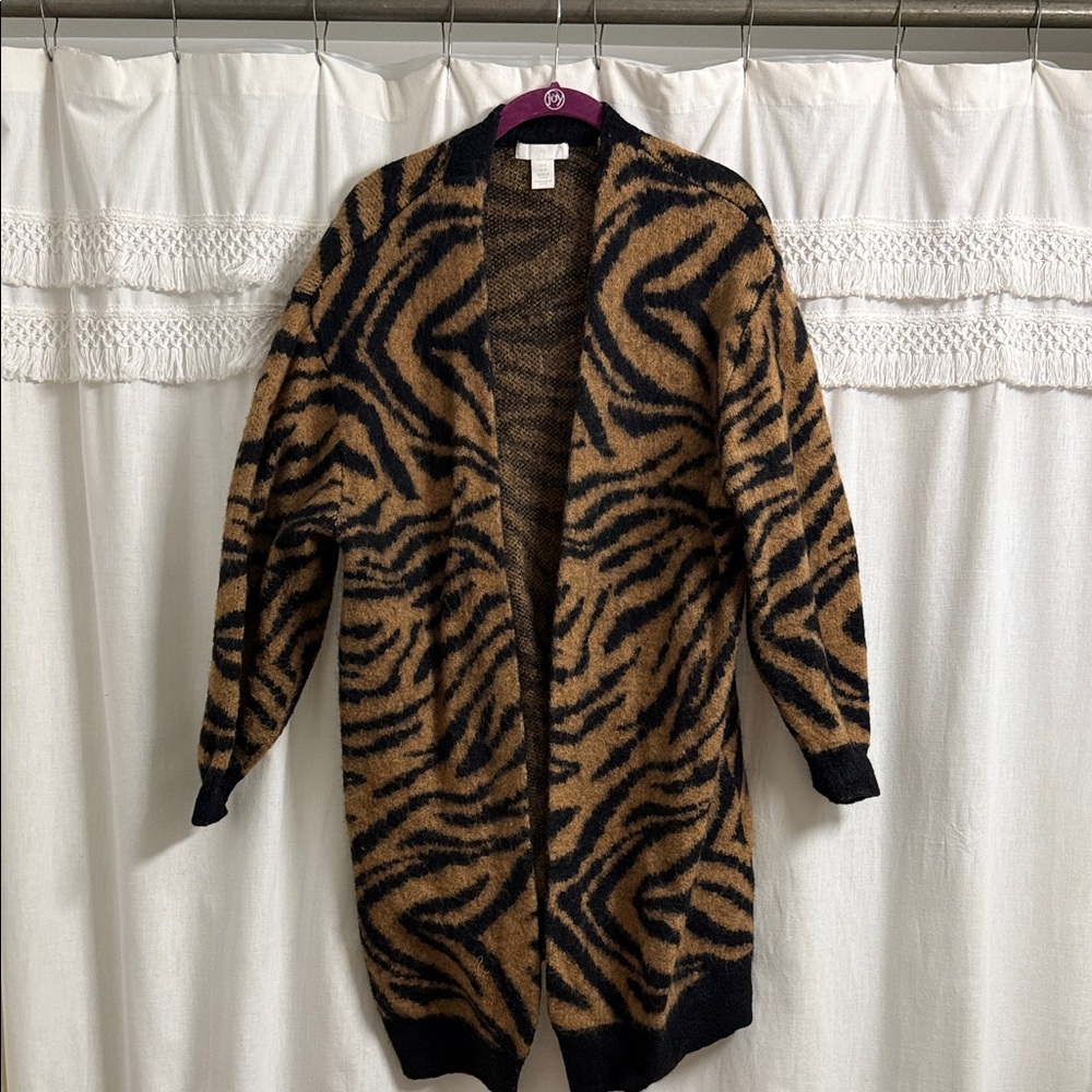 H&M Black and Brown Patterned Cardigan